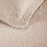 Cotton Jacquard Matelassé Scalloped Geometric Fret Bedspread Set