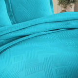 Cotton Jacquard Matelassé Scalloped Geometric Fret Bedspread Set