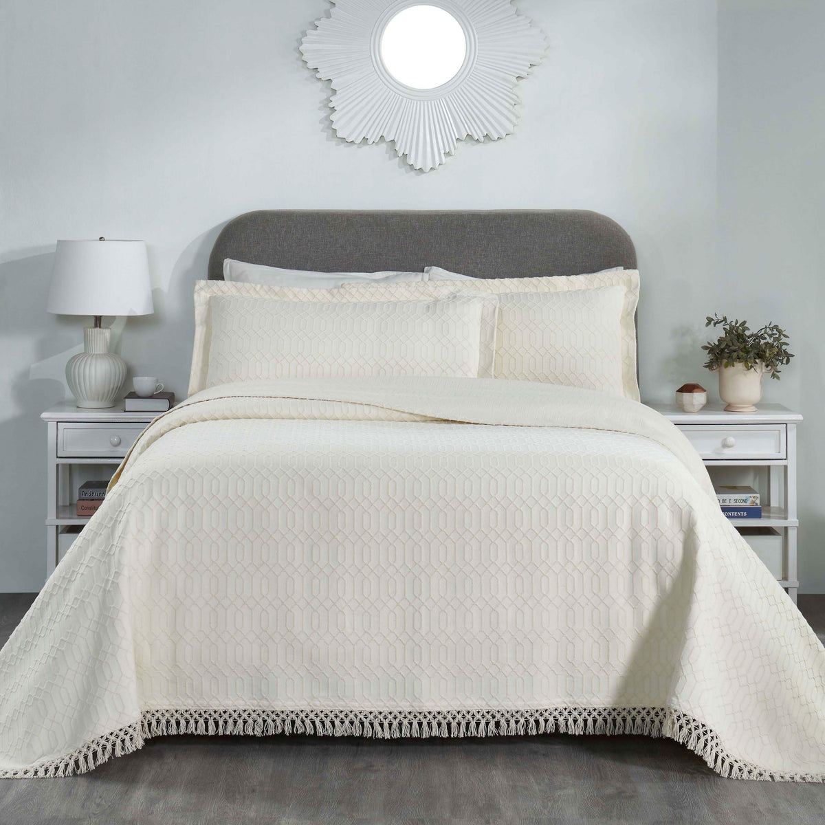 Remi Cotton Blend Jacquard Geometric Fringe Bedspread Set