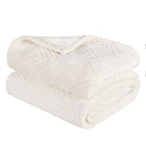 Alaska Diamond Fleece Plush Ultra-Soft Fluffy Blanket