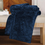 Alaska Diamond Fleece Plush Ultra-Soft Fluffy Blanket