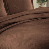 Cotton Jacquard Matelassé Scalloped Geometric Fret Bedspread Set