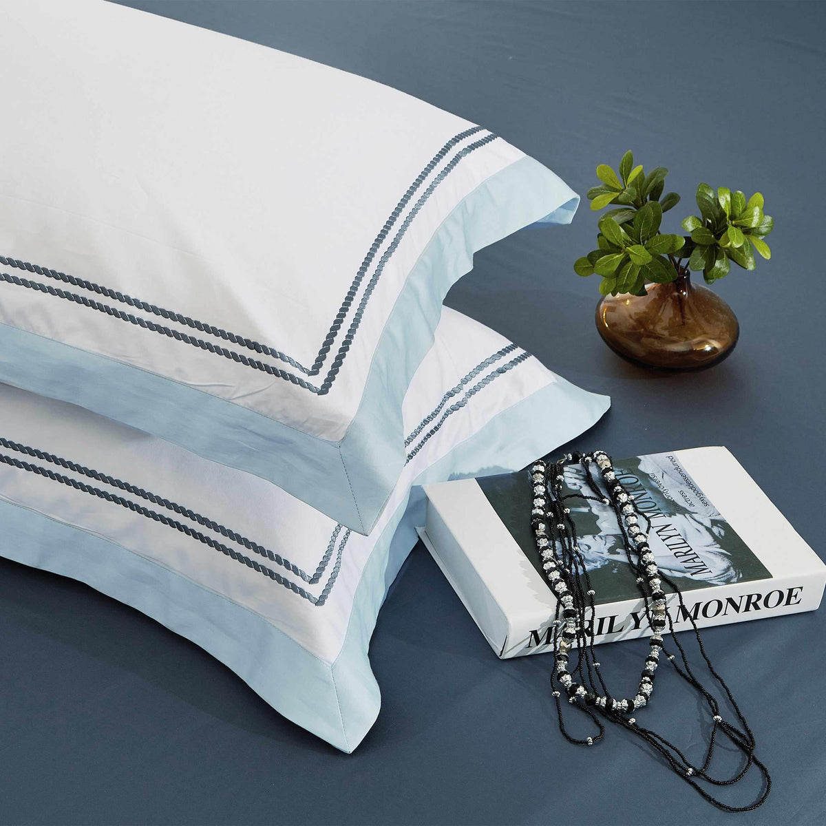 Meridian 300 Thread Count Cotton Embroidered Duvet Cover Set